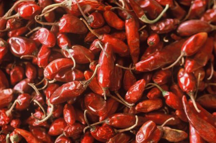 Dried red serranos add great flavor and pungency to beans, soups, stews, chili and vinaigrettes.