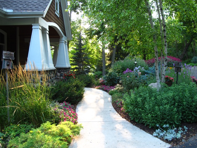 More From Tricia S Garden In Minnesota, Minnesota Green Landscape Ideas